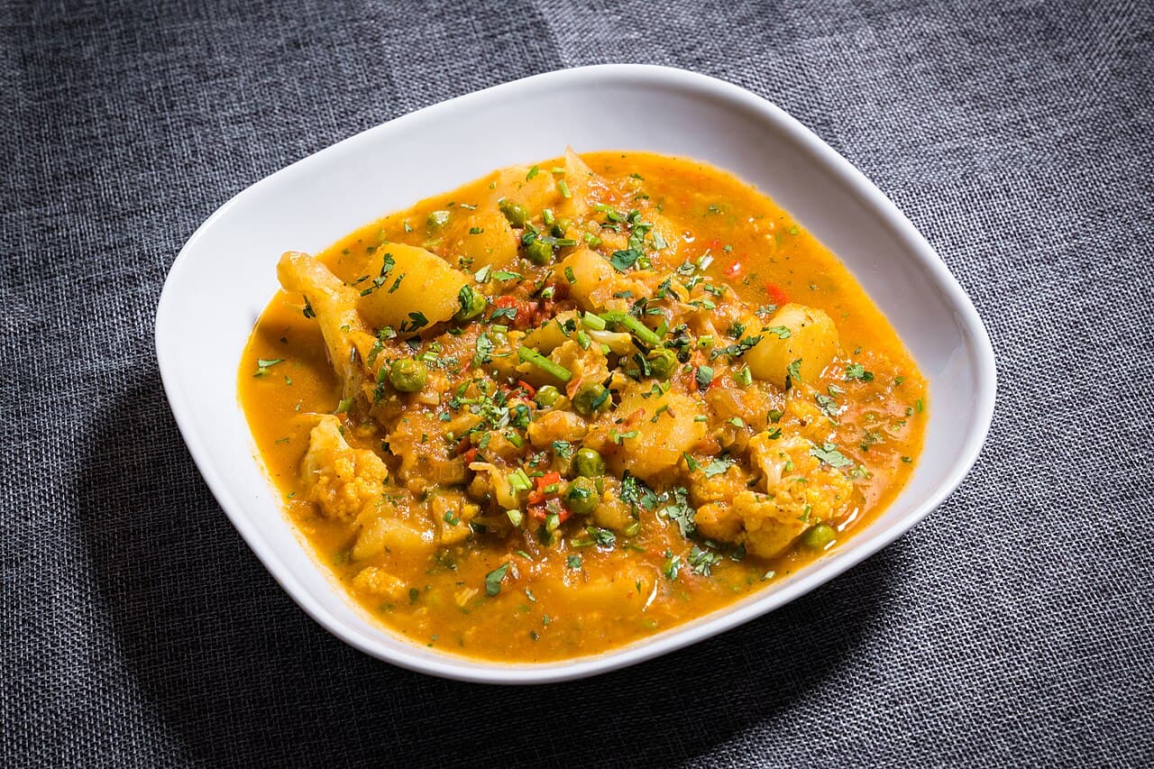 Source photograph of Aloo gobi