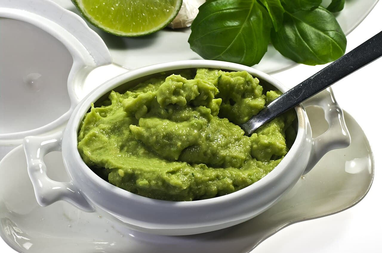 Source photograph of Guacamole