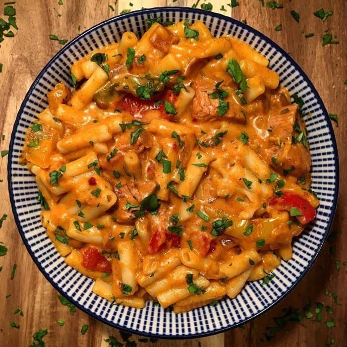 Source photograph of Chicken Fajita Mac and Cheese