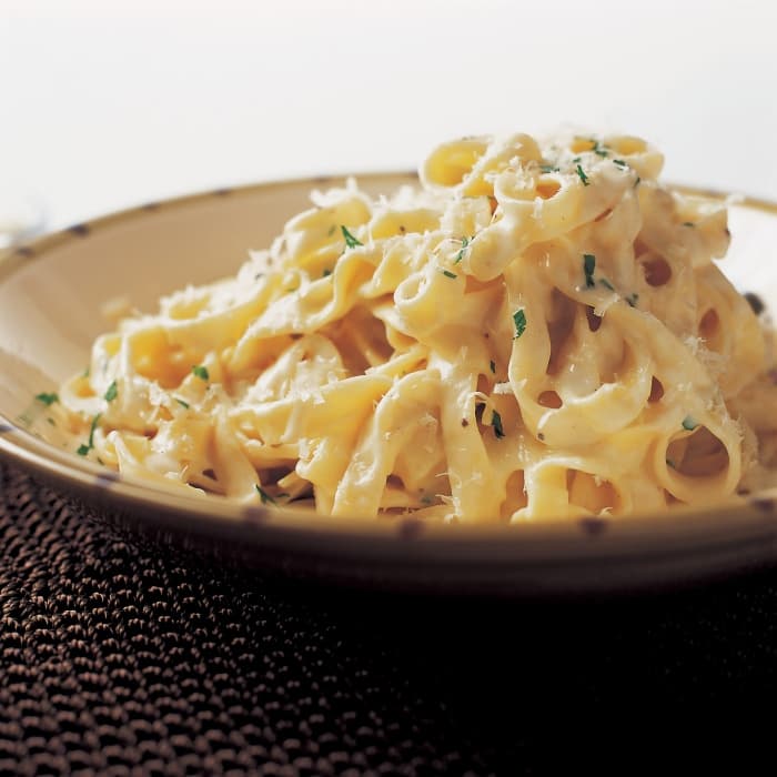 Source photograph of Fettucine alfredo