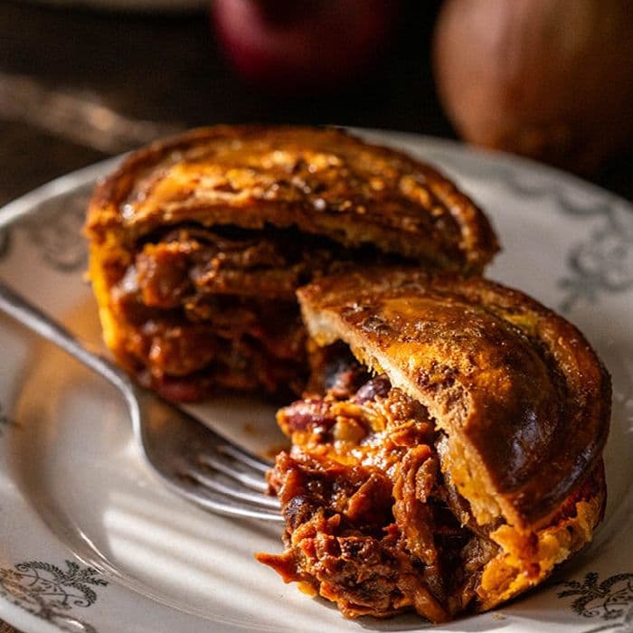 Source photograph of Mini chilli beef pies