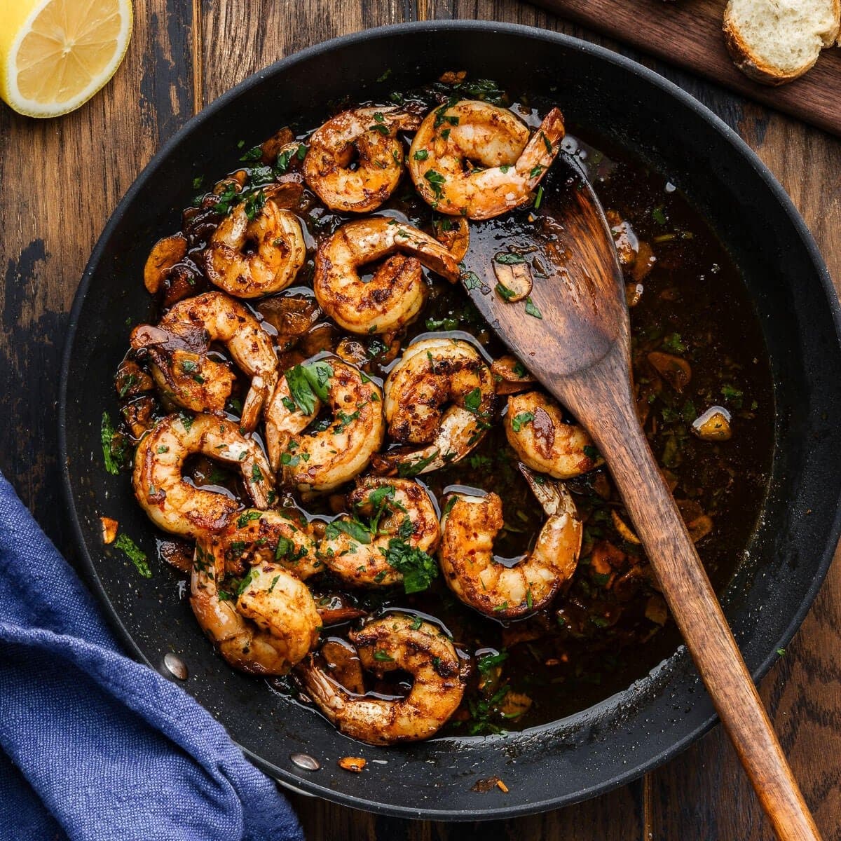 Source photograph of Gambas al ajillo