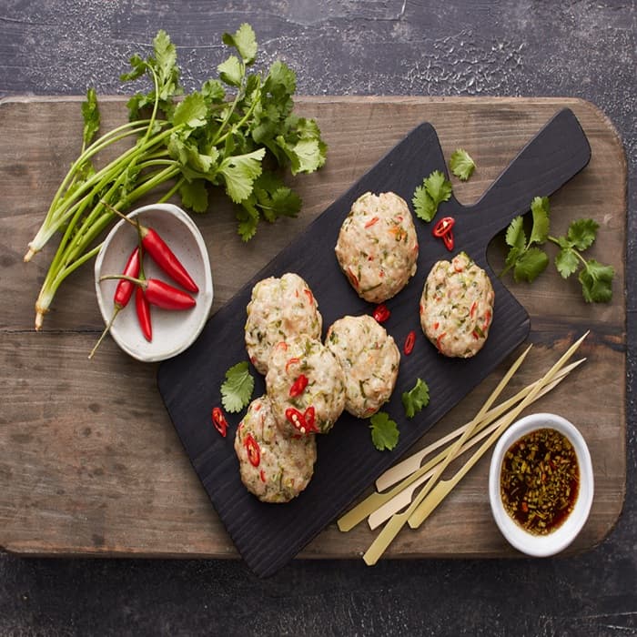 Source photograph of Thai chicken cakes with sweet chilli sauce