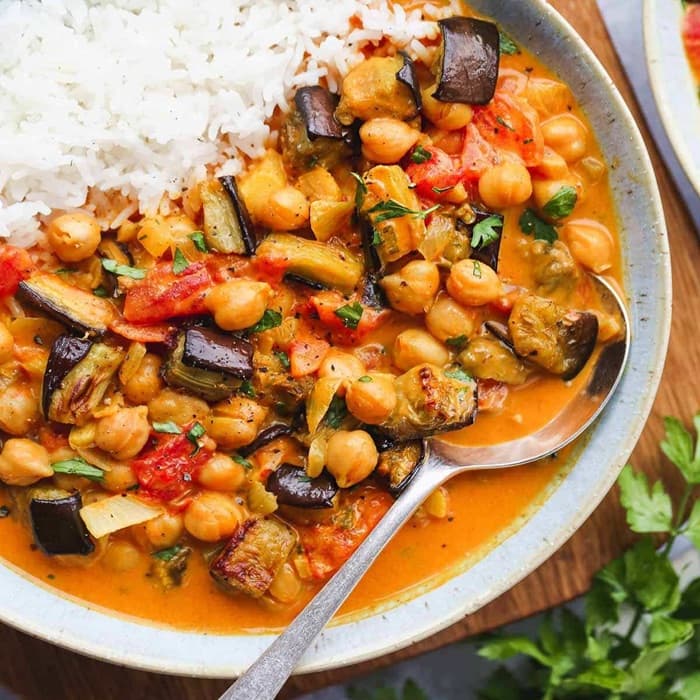 Source photograph of Grilled aubergines with spicy chickpeas & walnut sauce