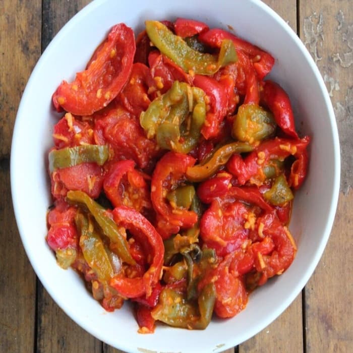 Source photograph of Algerian Flafla (Bell Pepper Salad)