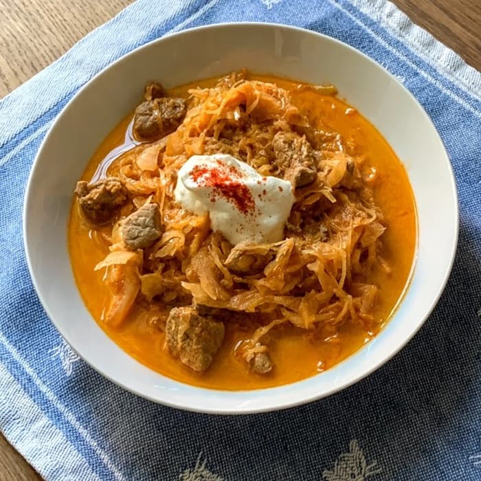 Source photograph of Pork & sauerkraut goulash