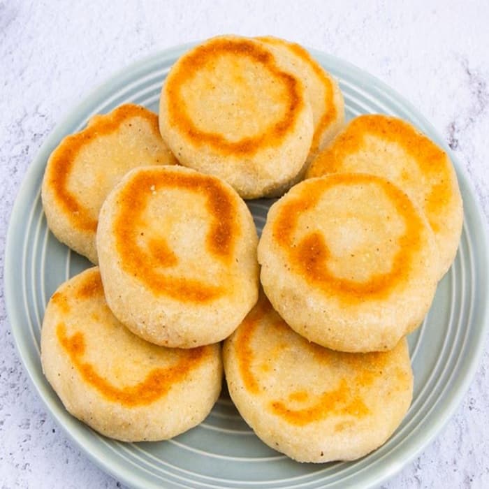 Source photograph of Venezuelan Arepas
