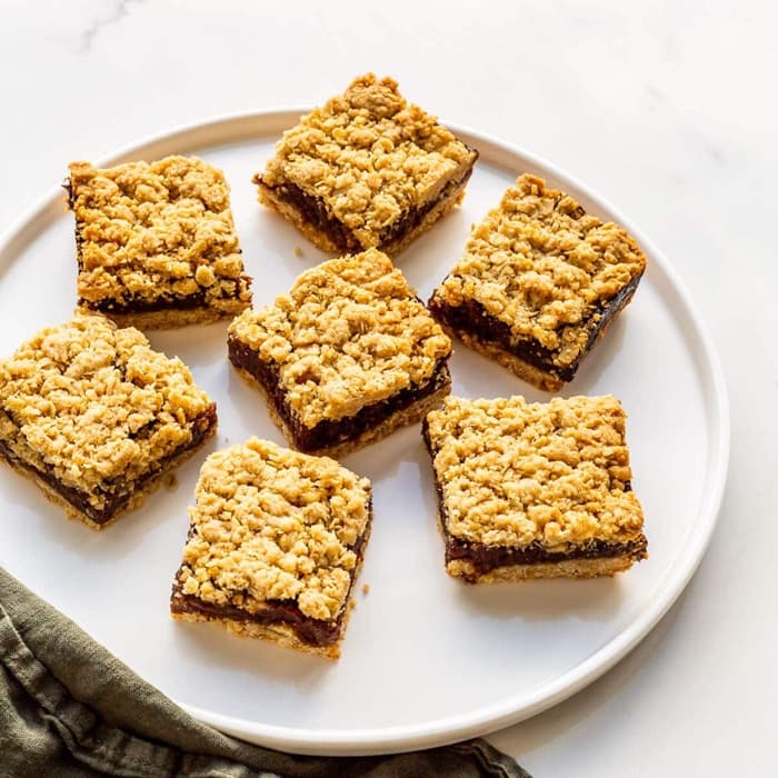 Source photograph of Date squares