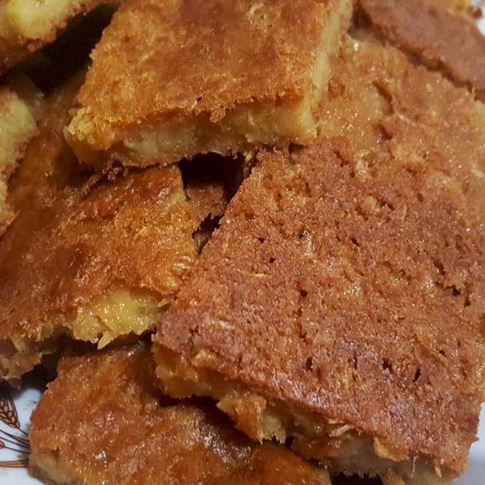 Source photograph of Lakror me Kungull Summer Squash Pie
