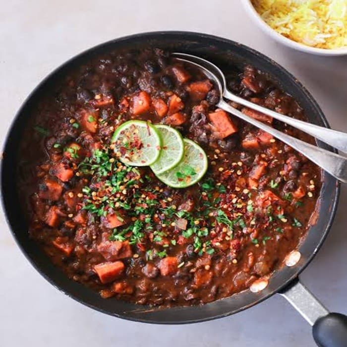 Source photograph of Black Beans Hotpot