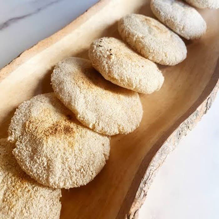 Source photograph of Cassava bread